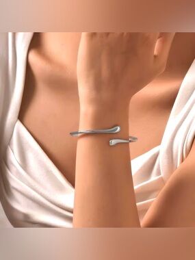 NEW Drip Drop Bypass Bracelet Silver Plate Liquid Molten Metal Teardrop MY04